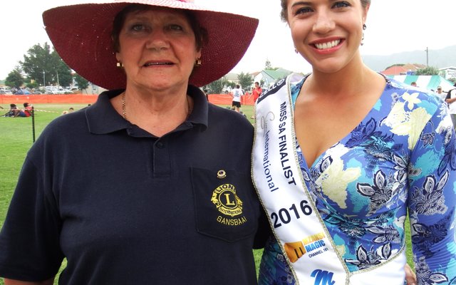 Ina Ogilvie, Lionpresident met Mej Suid-Afrika Finalis, Marciel Hopkins